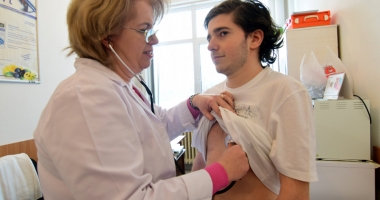 Stire din Sănătate : Cabinete medicale școlare fantomă! Tratamentele, cumpărate pe banii părinților