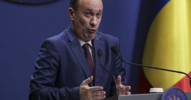 Stire din Politică-Administrație : Adrian Câciu: „Cred că săptămâna viitoare va fi aprobată hotărârea cu privire la piaţa asigurărilor”