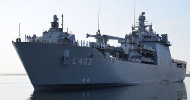 Stire din Eveniment : Cadeți de la Academia Navală din Istanbul, în vizită la Constanța