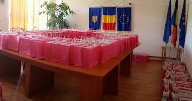 SURPRIZE de 1 Iunie la PEȘTERA: Tablete în dar pentru toți copiii - 2