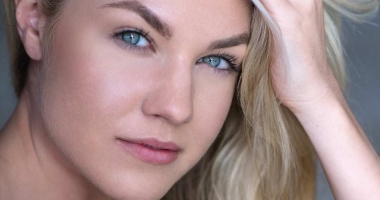 Stire din Social : Miss Arizona, gest minunat pentru copiii din Constanța