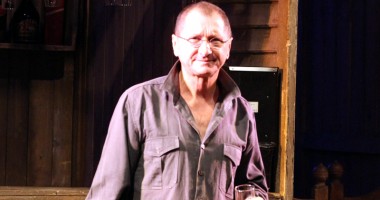În "Cafeneaua" lui Horațiu Mălăele, te-apucă râsu’-plânsu’ - 2