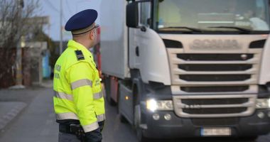 Stire din Social : Condiții noi pentru călătoria în Bulgaria: iată când este necesar testul pentru COVID-19