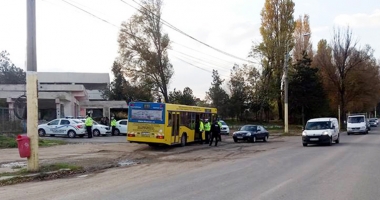 Călătorii frauduloși, luați în colimator de Poliția Locală - 2