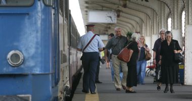 Stire din Social : Vârstnicii beneficiază de şase călătorii reduse pe tren