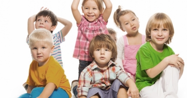 Stire din Social : Cum se calculează indemnizația pentru creșterea celui de-al doilea copil