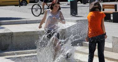 Stire din Social : CONSTANȚA SE TOPEȘTE! Astăzi este cea mai călduroasă zi. Ce temperaturi ne așteaptă
