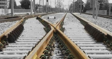 Stire din Actualitate : COLIZIUNE între două trenuri în Germania, soldată cu 35 de răniți