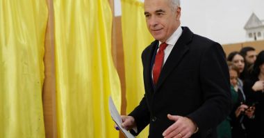 Stire din Politică-Administrație : Călin Georgescu se autointitulează „președintele ales al României”