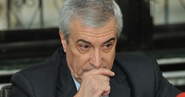 Tăriceanu: Arhiva SIPA ar trebui distrusă
