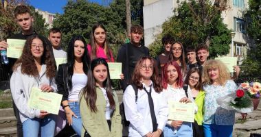 Stire din Cultură-Educație : Elevii Liceului "Virgil Madgearu", preocupaţi de mediul înconjurător