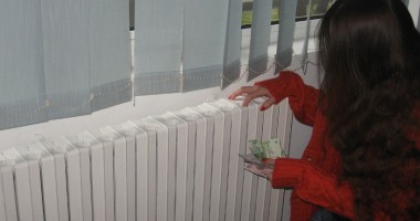 Stire din Social : CONSTANȚA, ARSĂ LA CĂLDURĂ ȘI ÎN ACEASTĂ IARNĂ