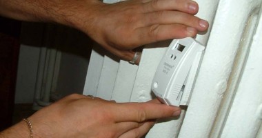 Stire din Social : DISPERARE - Sute de constănțeni s-au debranșat ilegal de la RADET