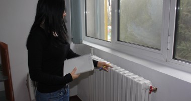 Stire din Social : Avarie CET. Mâine se oprește apa caldă și căldura în trei zone din Constanța