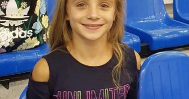 Stire din Sport : Camelia Voinea o supraveghează  pe fiica sa la antrenamente