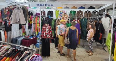 Firme producătoare din toată România se întrec în oferte speciale la ediţia de toamnă a târgului TINIMTEX - 10