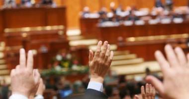 Stire din Politică-Administrație : Legea irigațiilor, adoptată de Camera Deputaților
