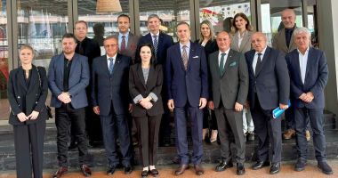 Stire din Economie : Construcţiile de nave şi serviciile portuare constănţene, promovate în cadrul Europort şi Turkish Chamber of Shipping