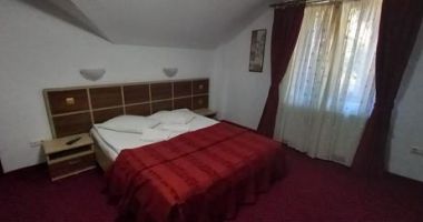 Stire din Social : Amenzi de aproape 600.000 de lei date de inspectorii ANPC pe Valea Prahovei