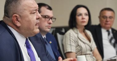 Stire din Economie : Mihai Daraban: „Portul Constanţa, hub vital pentru întreaga regiune a Mării Negre”