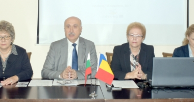 Stire din Economie : Camerele de Comerț din Constanța și Dobrici se implică în rezolvarea crizei forței de muncă