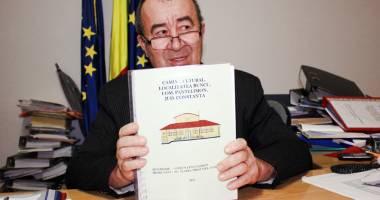 Stire din Politică-Administrație : Cămin cultural cu arhitectură specială,  la Runcu