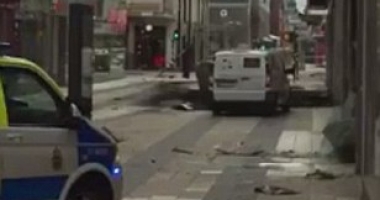UPDATE. ATENTAT ÎN SUEDIA Un camion A INTRAT ÎNTR-O MULȚIME de oameni. MAI MULȚI MORȚI - 8