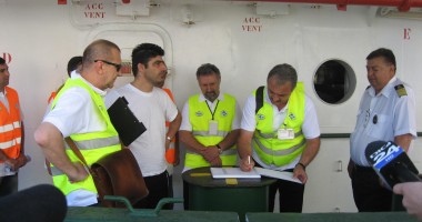 Navigația din portul Constanța mustește de muncă la negru - 5