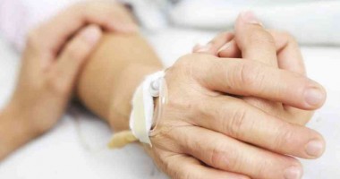 Stire din Sănătate : Ce test indică prezența cancerului de intestin