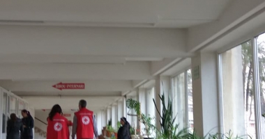 Crucea Roșie Constanța a donat cearșafuri speciale maternității Spitalului din Medgidia - 4