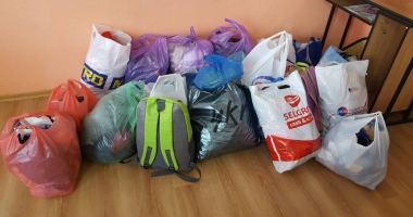Galerie foto - Campania "Cuget Liber". Elevii de la Școala nr. 8 sar în ajutorul copiilor din centrele de plasament - 3