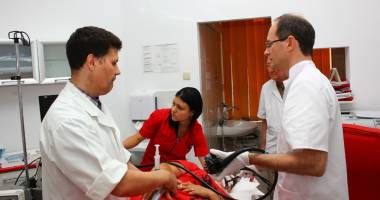 Stire din Sănătate : Campanie  de investigații  gratuite  la o clinică  din Constanța