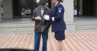Campania "Tu decizi! Votează legal!", ieri, în centrul Constanței și la Hârșova - 2