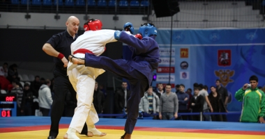Stire din Sport : Campionatul Mondial de "Hand to Hand Fighting", la Sala Sporturilor