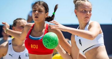 Stire din Sport : Campionatul Naţional de beach-handbal, pe plaja din Mamaia
