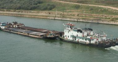 Stire din Economie : Canale Navigabile: Investiţii de peste 120 milioane lei pentru modernizarea Portului Medgidia