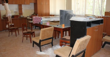 Stire din Cultură-Educație : Clasele pregătitoare au răscolit școlile