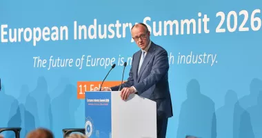 Stire din Actualitate : Cancelarul Friedrich Merz: „Europa trebuie să ia decizii puternice pentru a evita declinul economic“