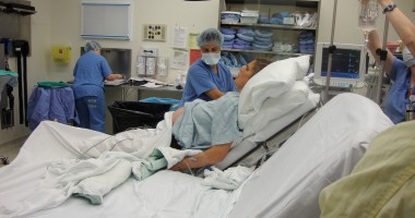 Stire din Sănătate : Sute de pacienți așteaptă tratamentele pentru cancer