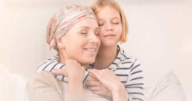Informații anapoda de pe net! Mulți bolnavi de cancer au refuzat terapiile și au murit