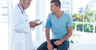 Stire din Sănătate : Cancerul de prostată se poate vindeca dacă este depistat la timp
