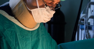 Stire din Sănătate : Cancerul de sân ereditar poate fi prevenit