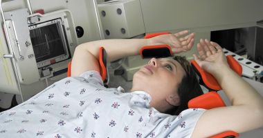 Diagnosticul definitiv al cancerului de sân se face numai histopatologic