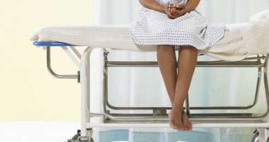 Stire din Sănătate : Diagnosticarea precoce, "arma" împotriva cancerului de col