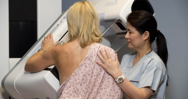 Stire din Sănătate : Cancerul poate nu doare, dar lasă semne. Alege Viața!