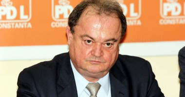 Stire din Politică-Administrație : "Candidatul comun al PNL - PDL la prezidențiale va fi anunțat în 4-5 august"