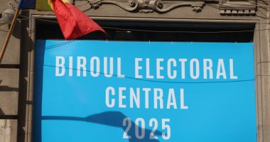 Stire din Politică-Administrație : BEC a analizat 11 candidaturi: Patru candidați admiși și șapte candidați respinși