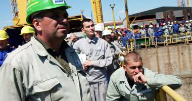 Stire din Economie : Când industria navală sud coreeană "strănută", Daewoo-Mangalia "cade la pat"