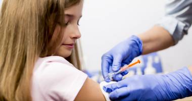 Stire din Sănătate : Când  se recomandă vaccinul împotriva hepatitei B