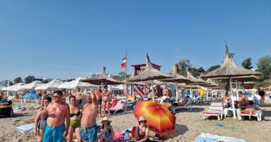 Stire din Actualitate : Ploi torenţiale şi vânt puternic în mai multe regiuni. Cum va fi vremea pe litoral